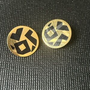 Avon| Round Aztec print gold tone clip on earrings